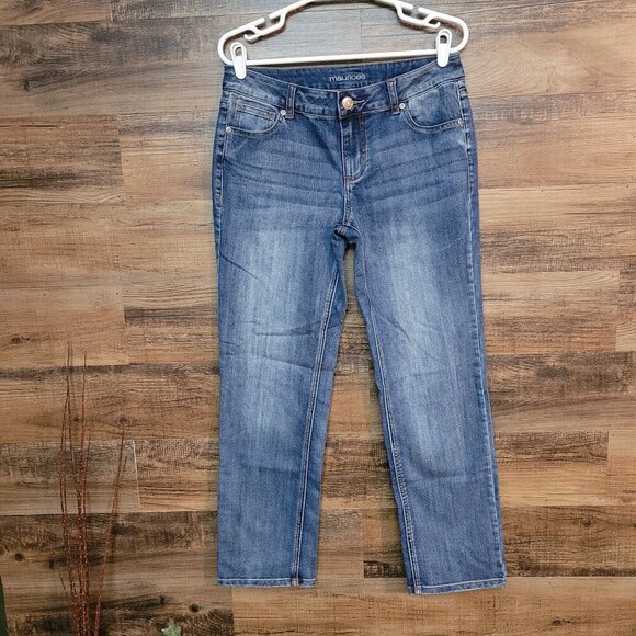 Maurices Jeans Womens 8 S Mid Rise Straight Medium Light Wash Stretch Denim - Picture 2 of 10